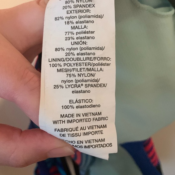 Nike Open Back Abstract Blue Orange and Black Athletic Racerback Top Size Medium - Picture 4 of 8